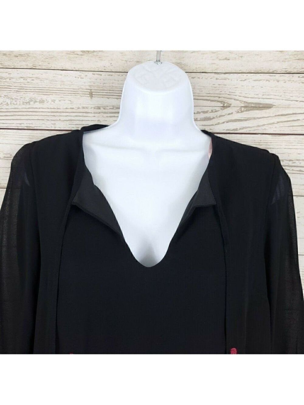 NWT Forever 21 Contemporary Womens Size XS Floral Embroidered Sheer Dress Shirt - Picture 6 of 12
